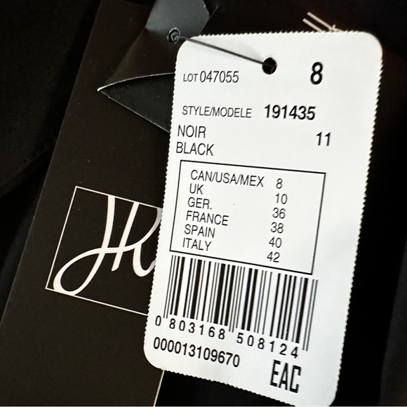 Joseph Ribkoff Shirt
Womens size 8 Black Tunic Neutral Artsy
Lagenlook NWT - Picture 9 of 10